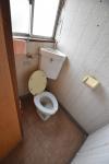 給湯室、トイレは共有です。